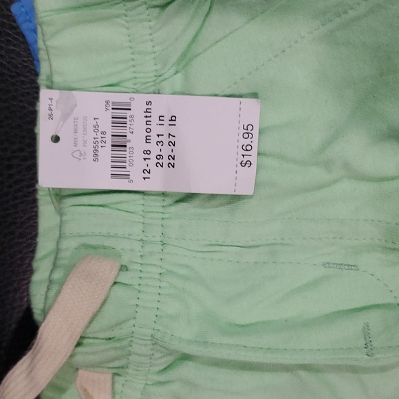 2 pair of new boy shorts 12-18 lue Gap - Picture 3 of 4
